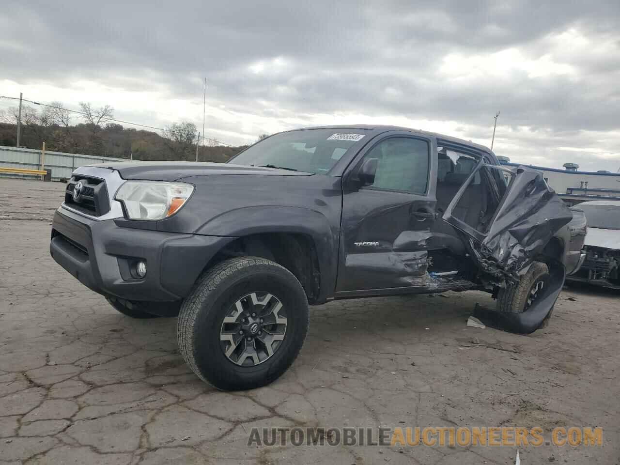 5TFLU4EN5FX121751 TOYOTA TACOMA 2015