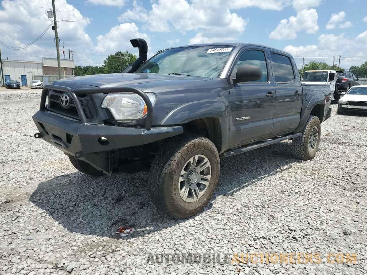 5TFLU4EN5FX141126 TOYOTA TACOMA 2015