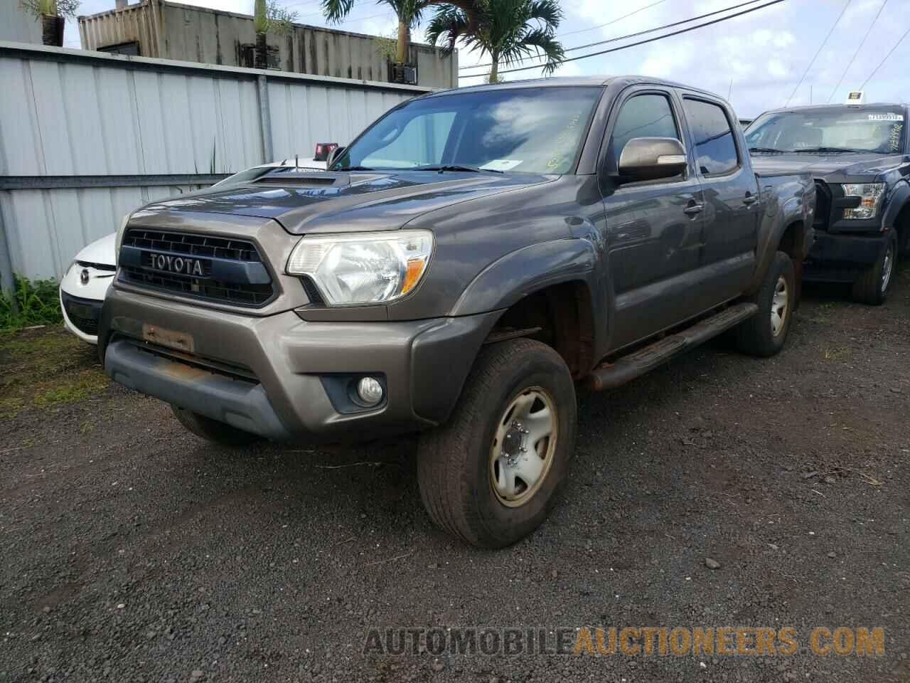 5TFLU4EN7FX120570 TOYOTA TACOMA 2015