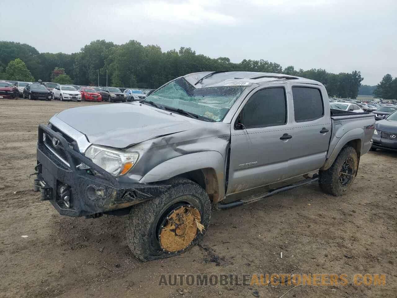 5TFLU4EN7FX123808 TOYOTA TACOMA 2015