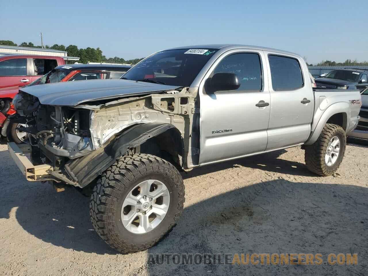 5TFLU4EN8FX118956 TOYOTA TACOMA 2015