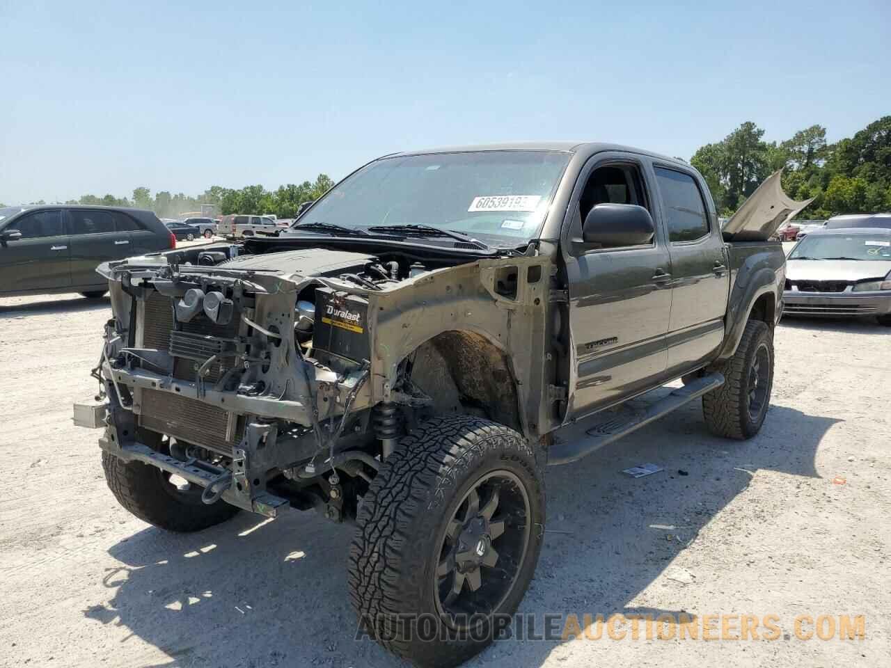 5TFLU4ENXFX125620 TOYOTA TACOMA 2015