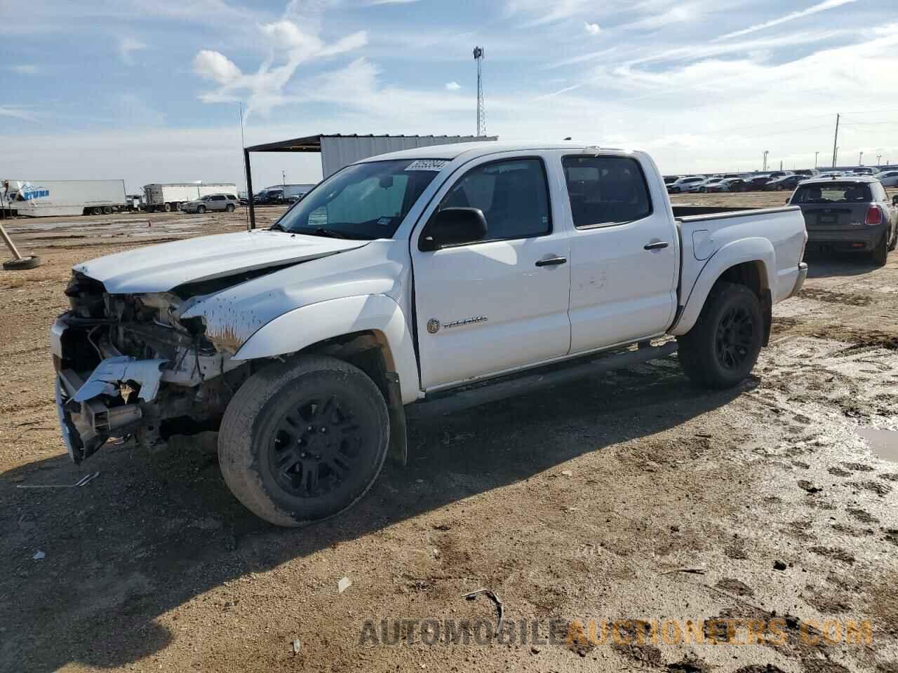 5TFLU4ENXFX137086 TOYOTA TACOMA 2015