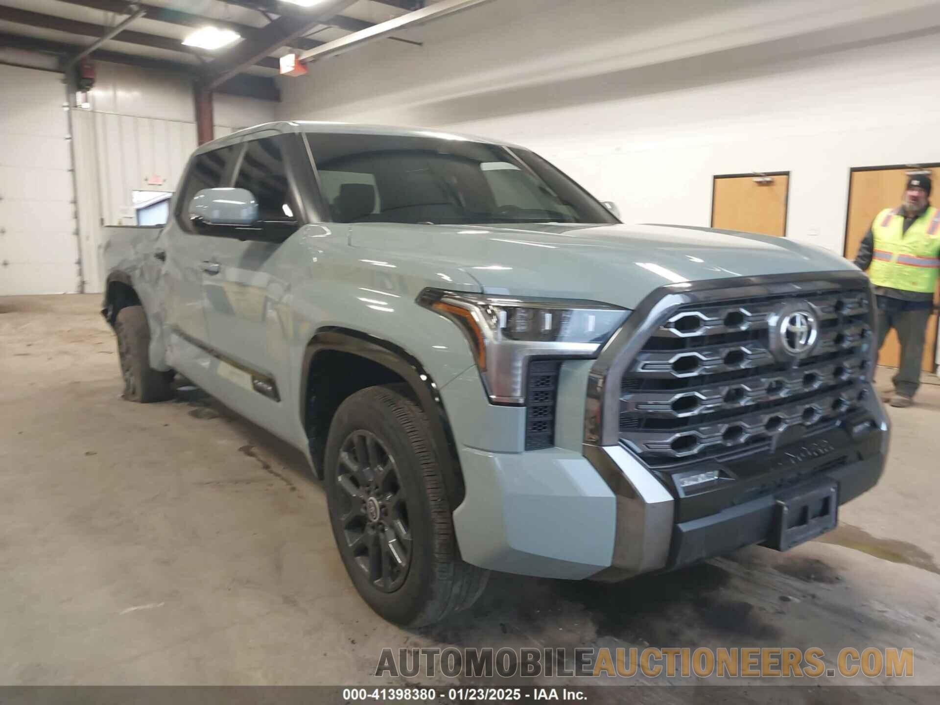 5TFNA5EC8RX024232 TOYOTA TUNDRA 2024