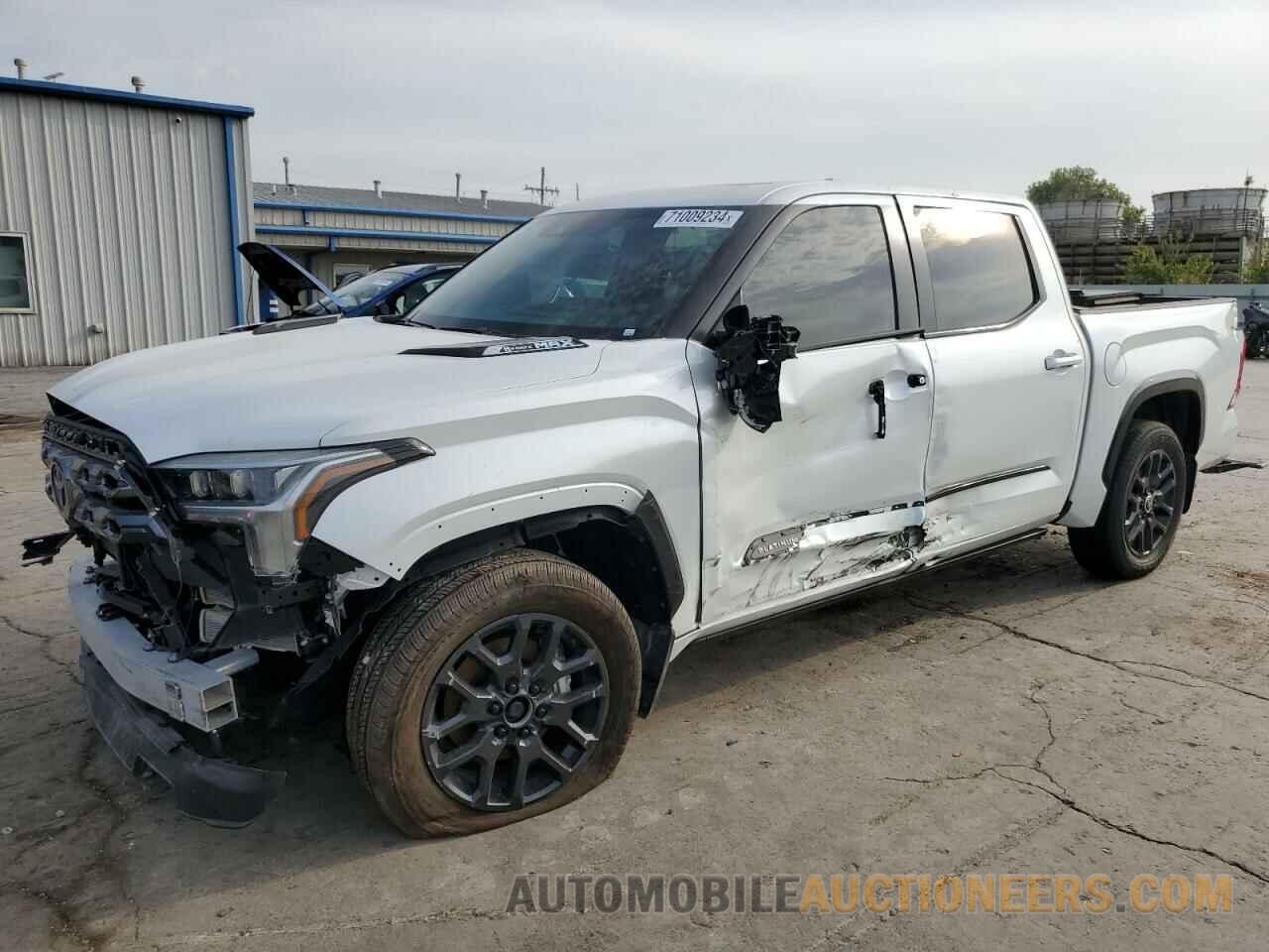 5TFNC5DB7RX075319 TOYOTA TUNDRA 2024