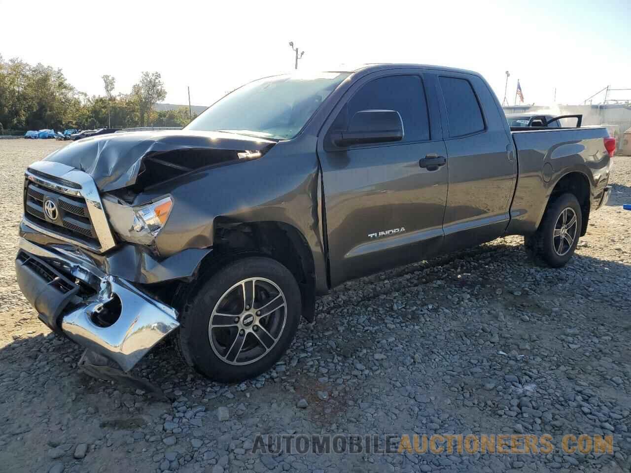 5TFRM5F10DX063640 TOYOTA TUNDRA 2013