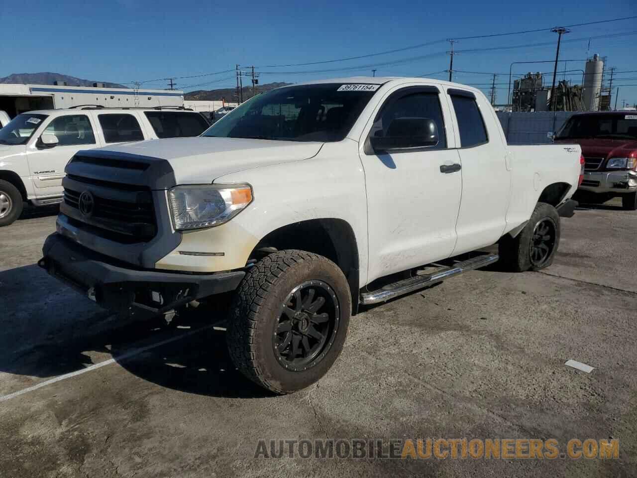 5TFRM5F10HX111658 TOYOTA TUNDRA 2017