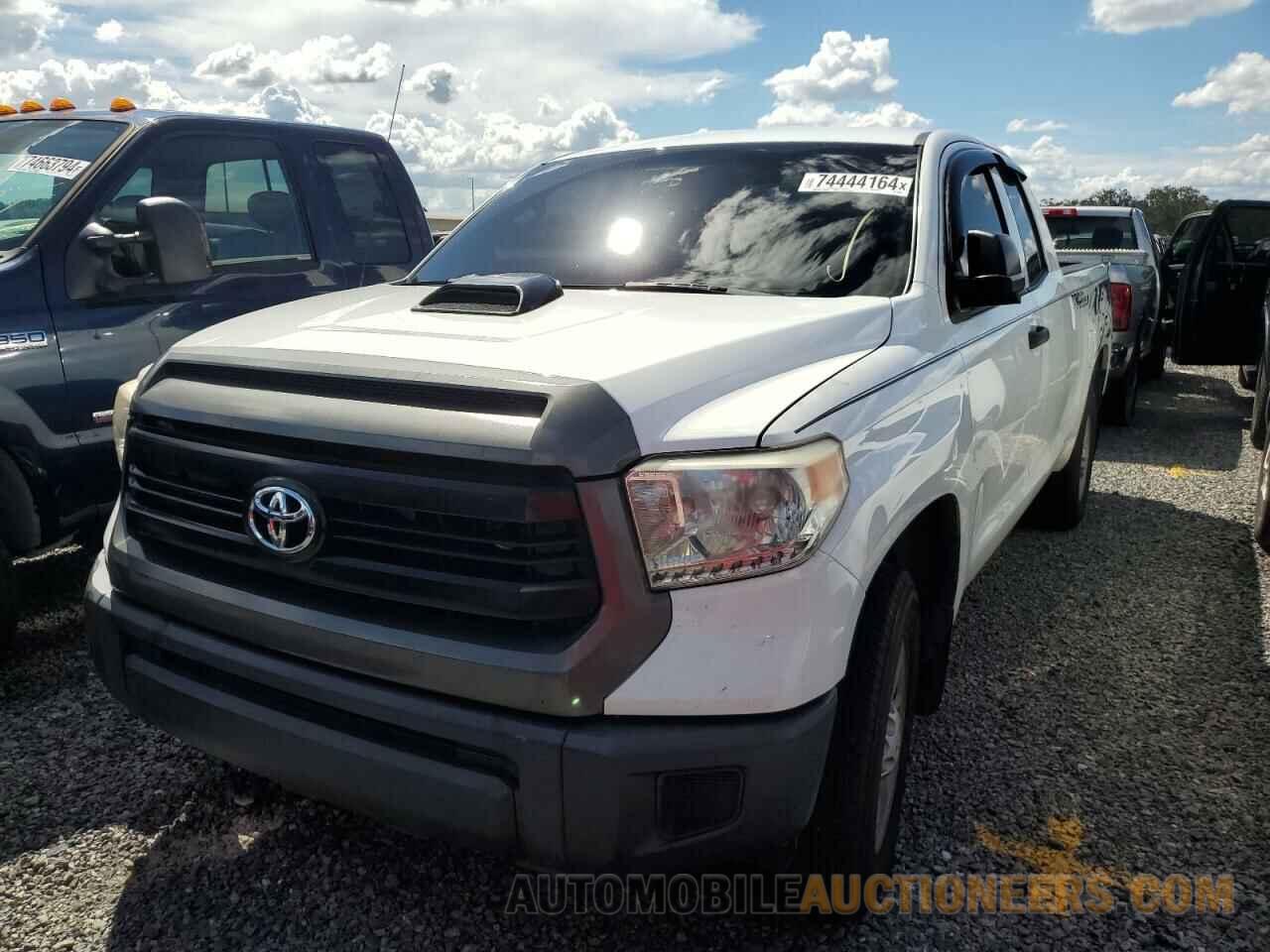 5TFRM5F11FX092454 TOYOTA TUNDRA 2015