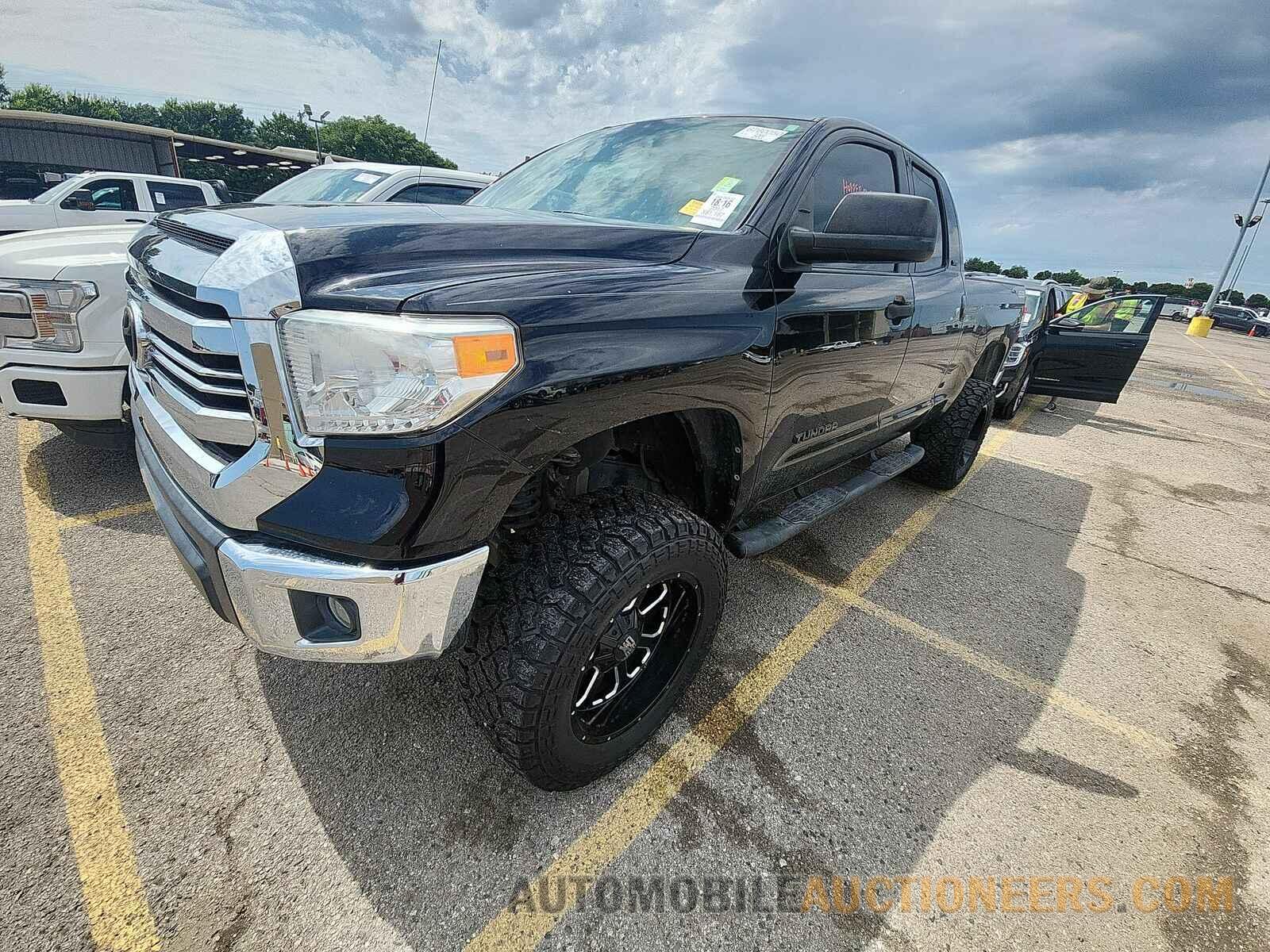 5TFRM5F11HX111054 Toyota Tundra 2017