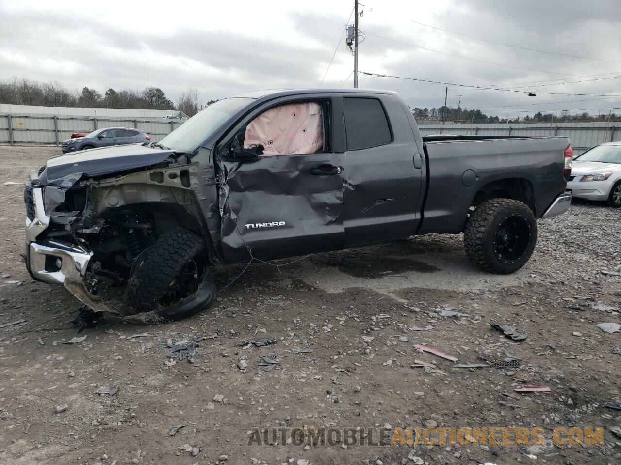 5TFRM5F11KX138178 TOYOTA TUNDRA 2019