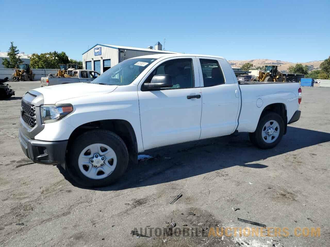 5TFRM5F13JX126483 TOYOTA TUNDRA 2018