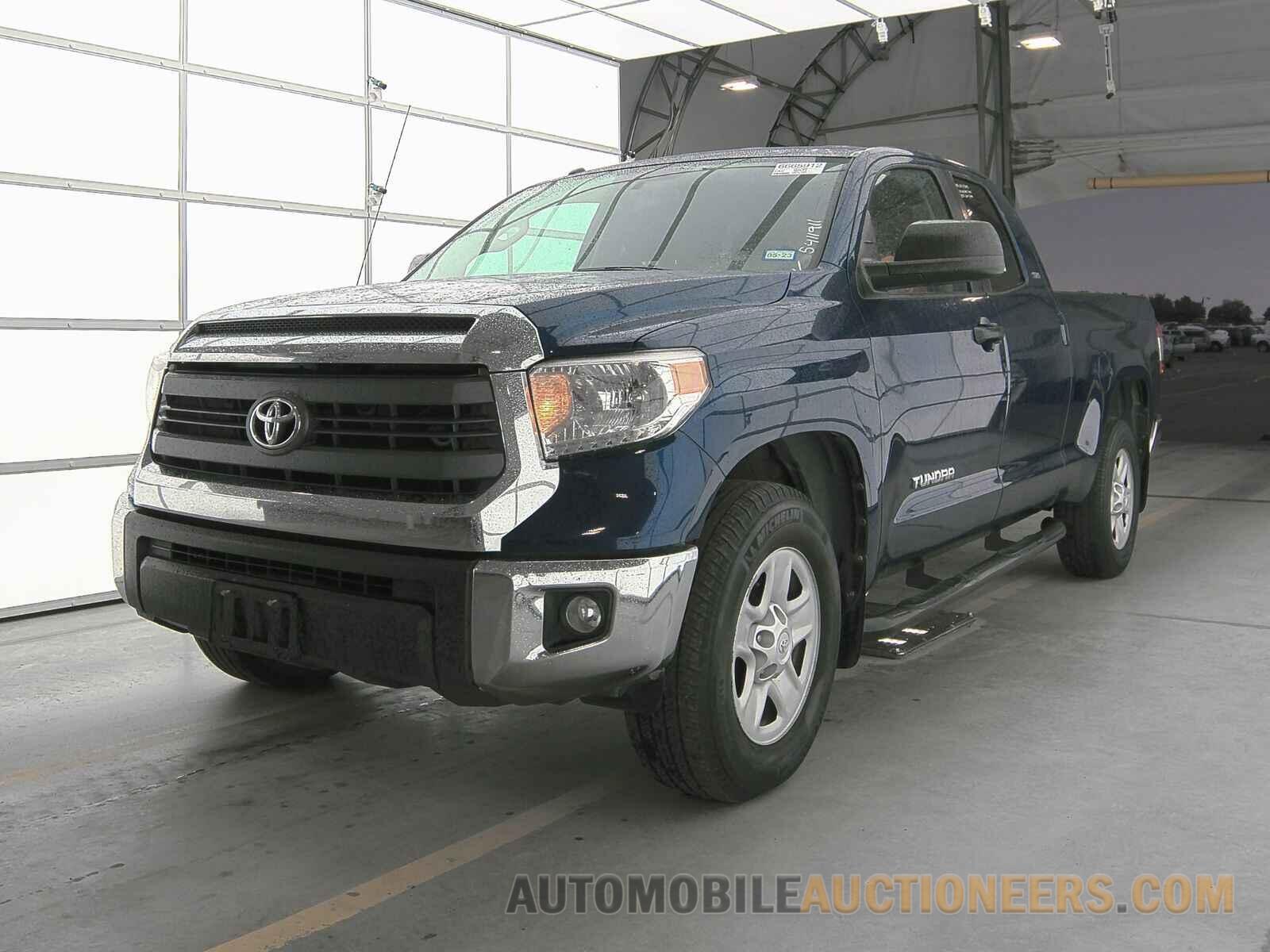 5TFRM5F14FX093209 Toyota Tundra 2015