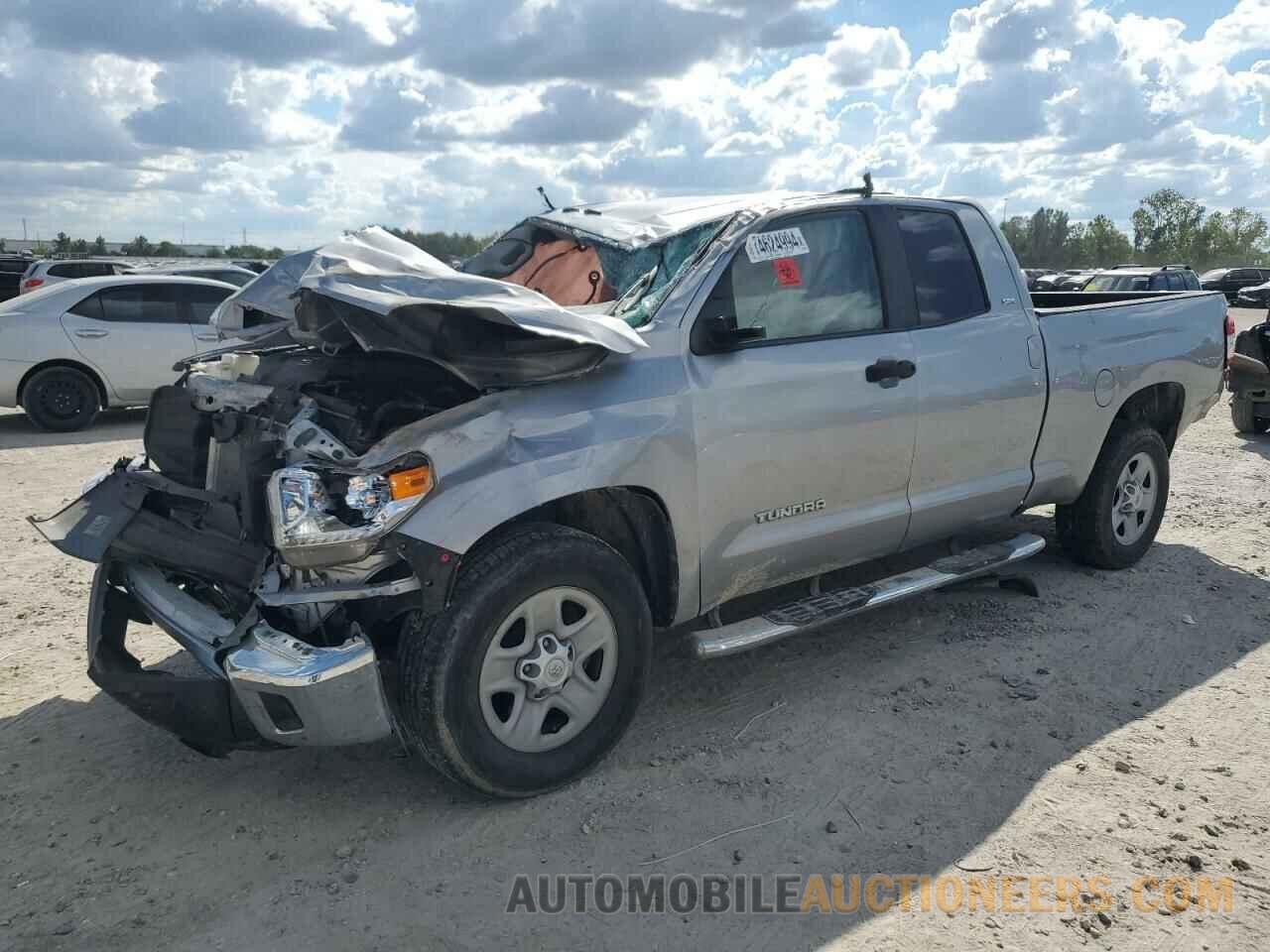 5TFRM5F14HX122453 TOYOTA TUNDRA 2017