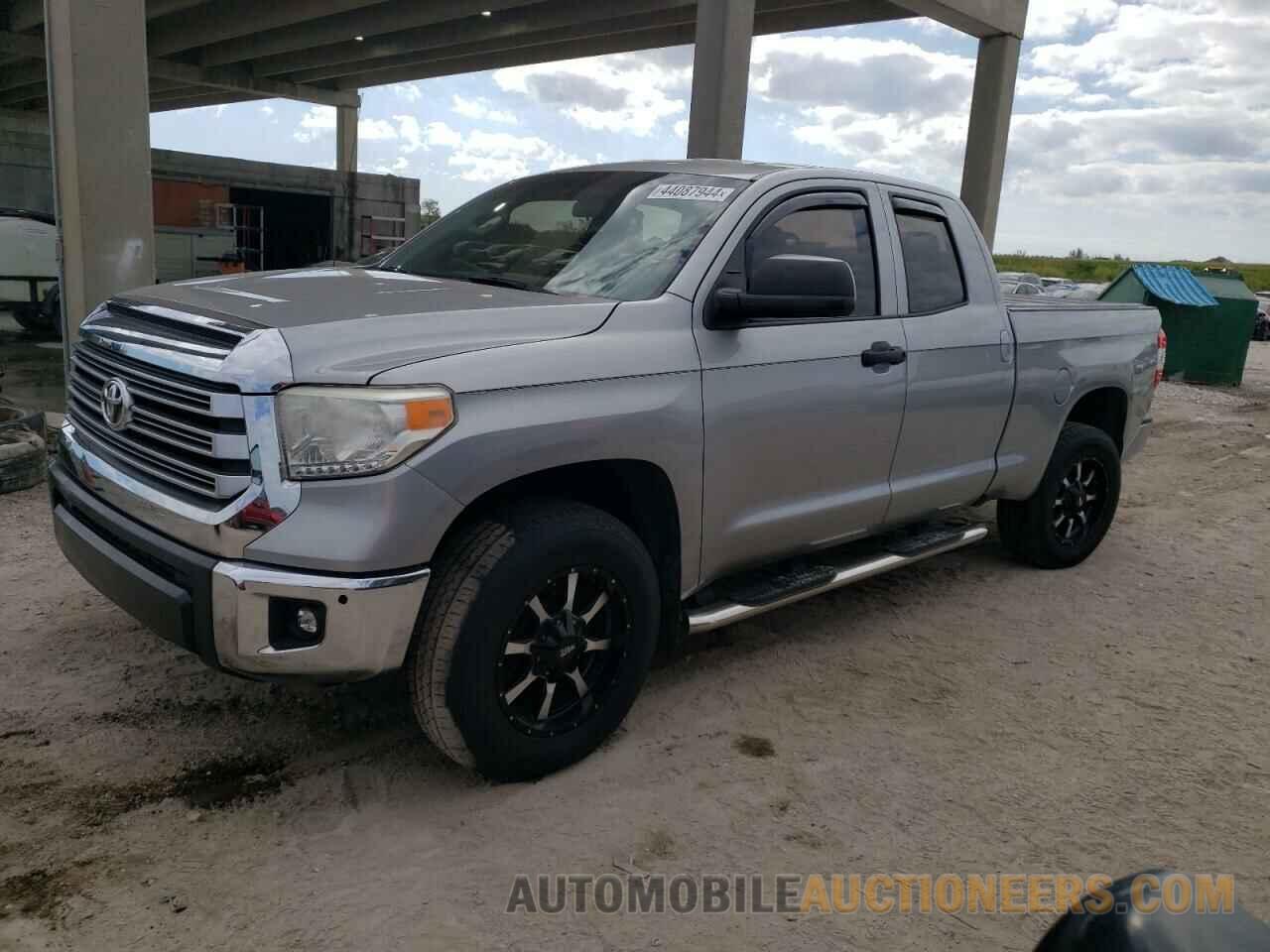 5TFRM5F15FX092019 TOYOTA TUNDRA 2015