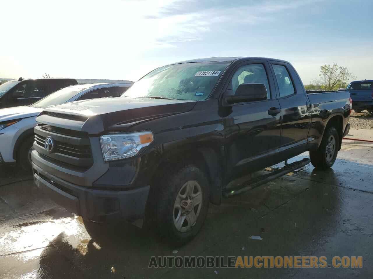 5TFRM5F16GX106415 TOYOTA TUNDRA 2016