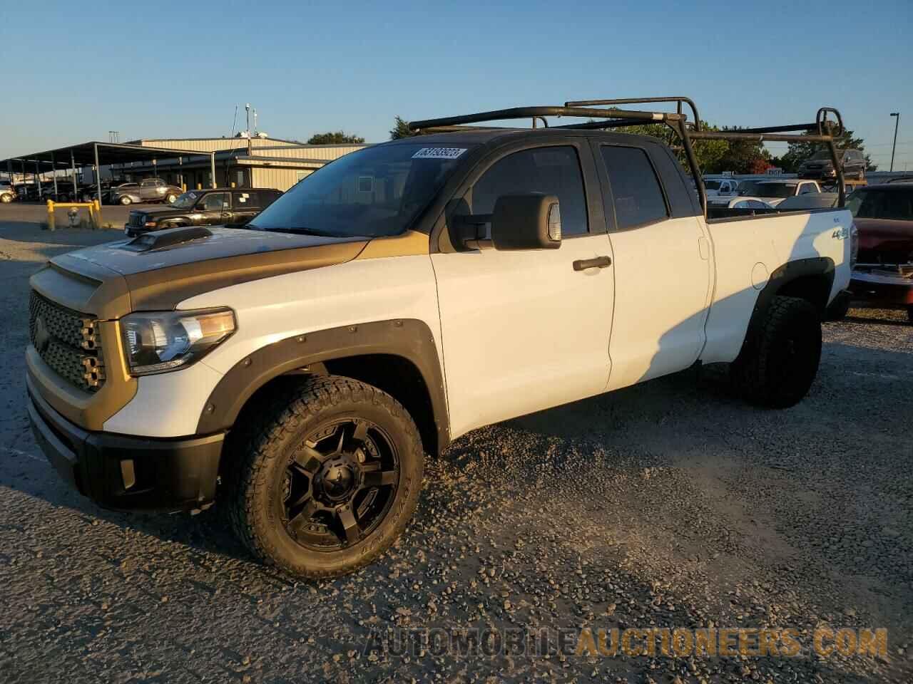 5TFRM5F16JX122864 TOYOTA TUNDRA 2018