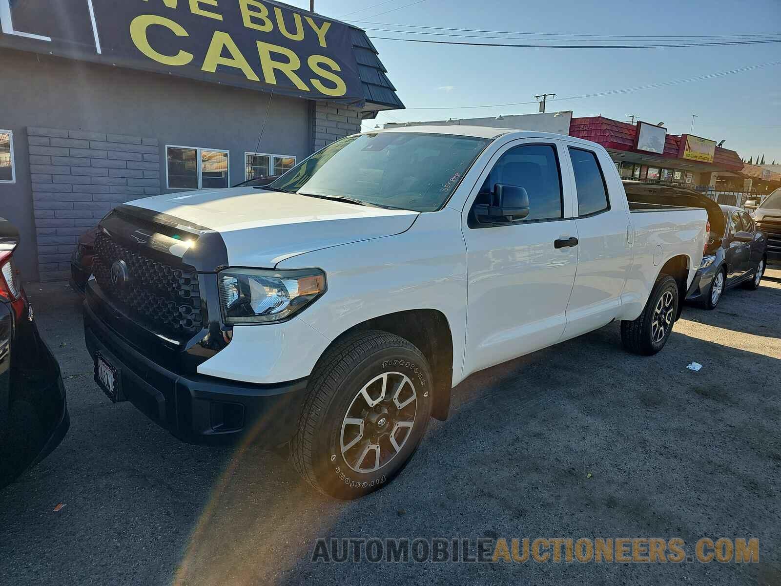 5TFRM5F16JX128874 Toyota Tundra 2018