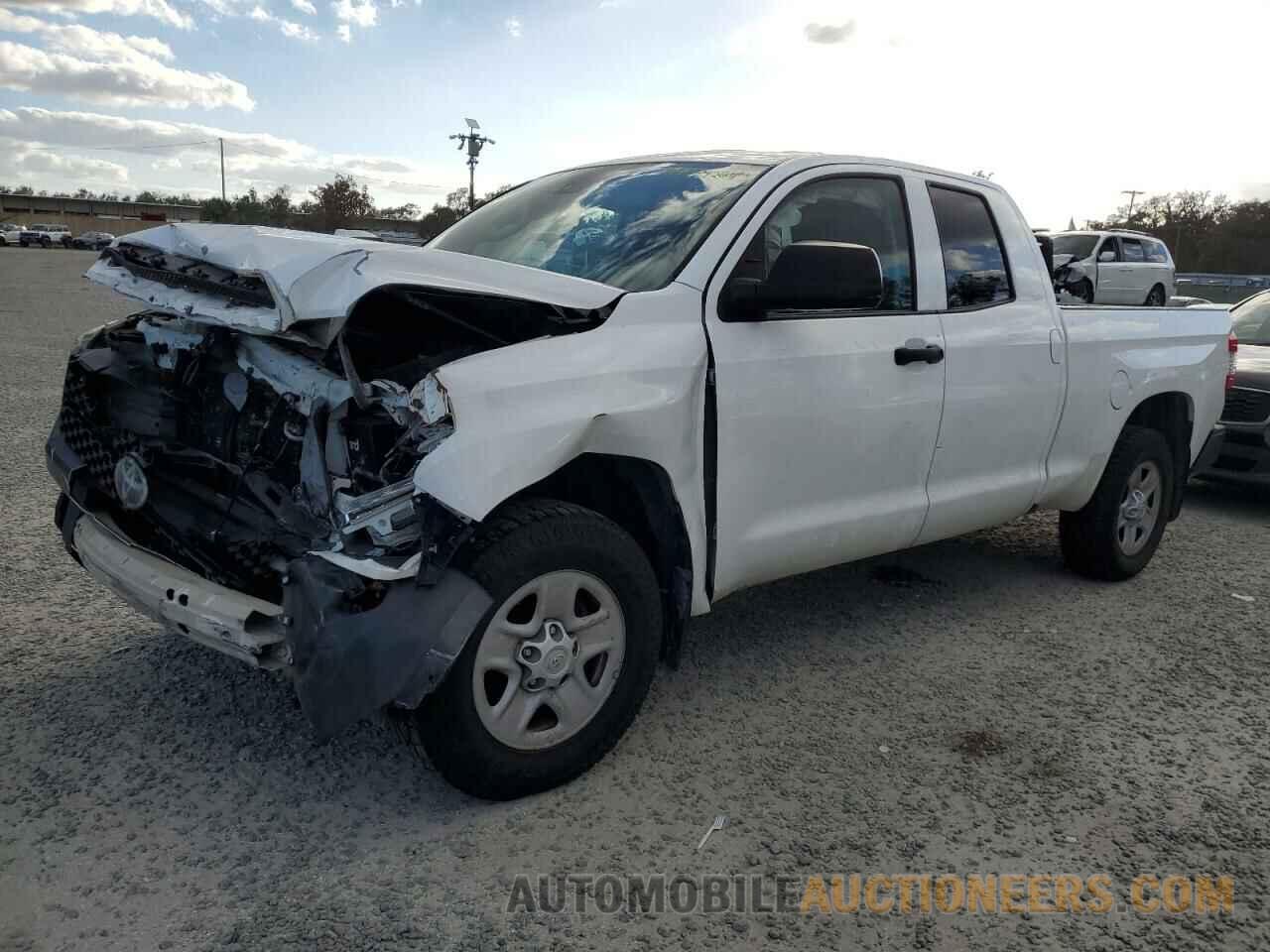 5TFRM5F16JX130978 TOYOTA TUNDRA 2018