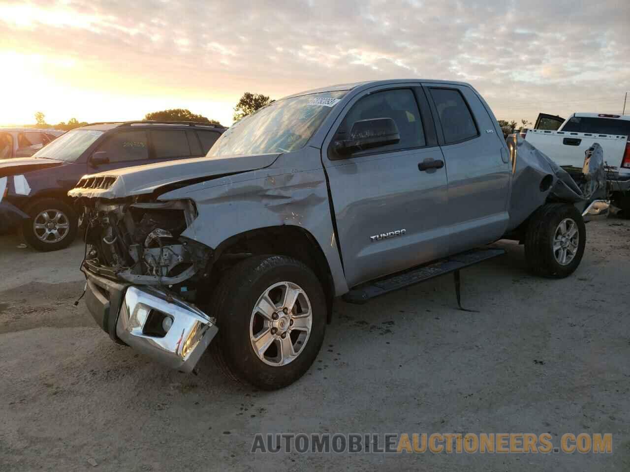 5TFRM5F17KX137925 TOYOTA TUNDRA 2019