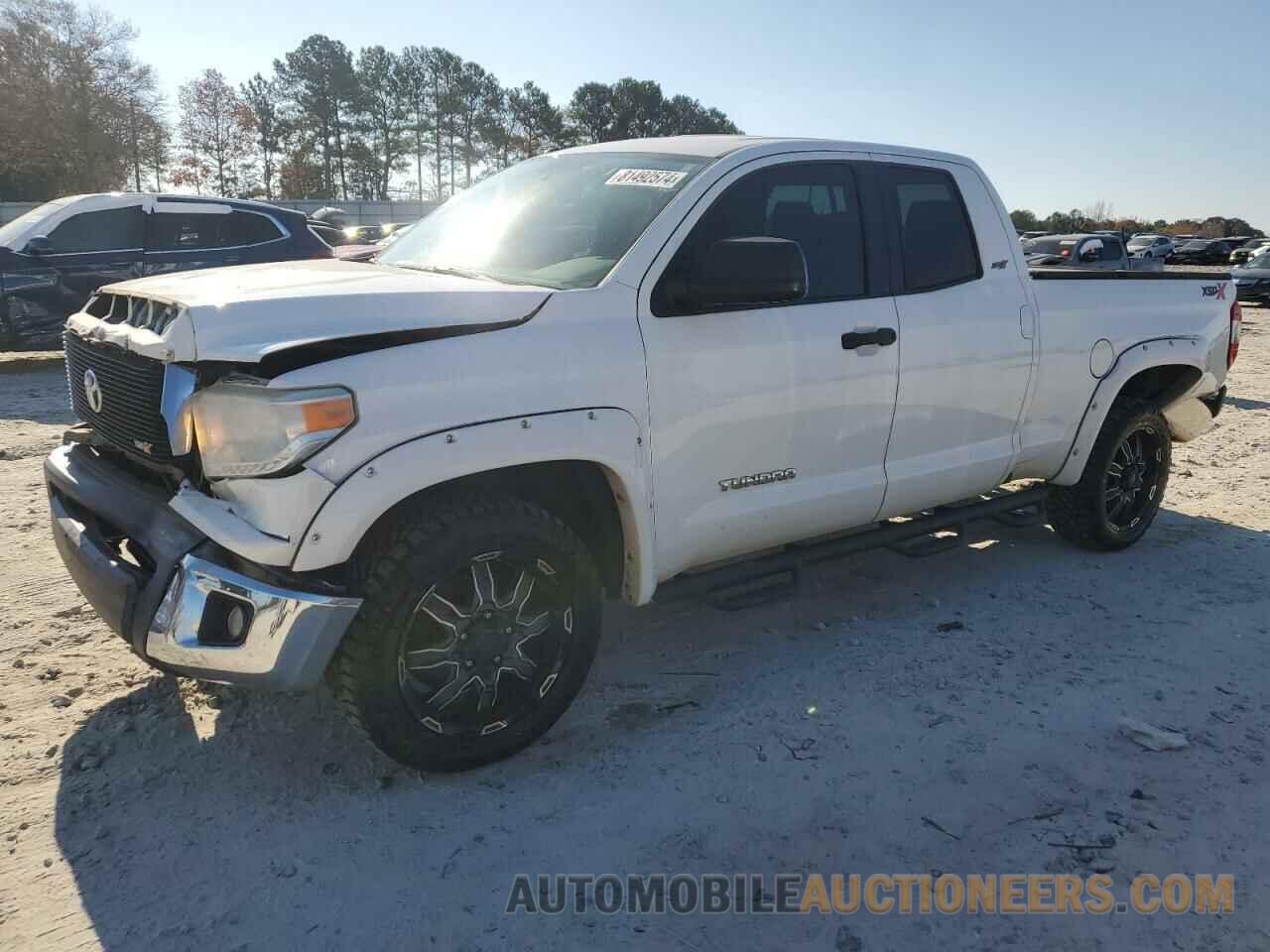 5TFRM5F18GX098981 TOYOTA TUNDRA 2016