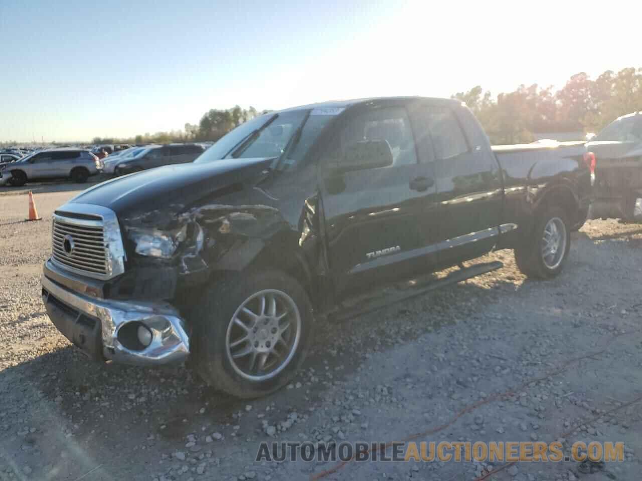 5TFRM5F19BX024042 TOYOTA TUNDRA 2011