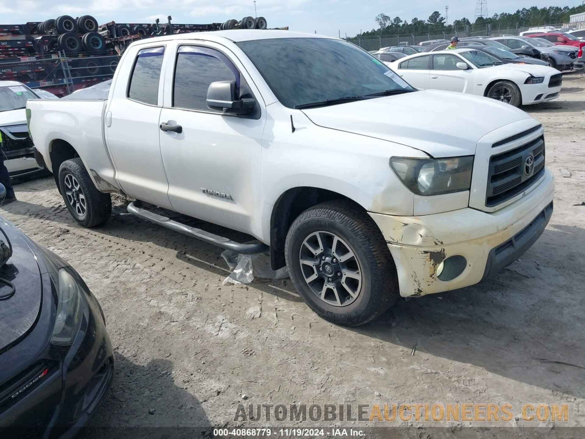 5TFRU5F12DX028825 TOYOTA TUNDRA 2013