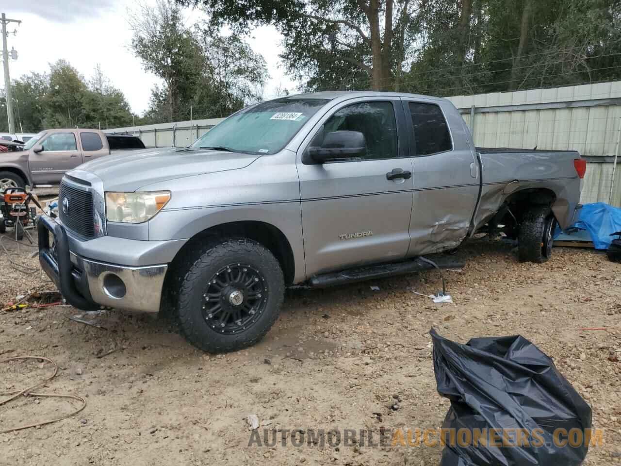 5TFRU5F16BX025858 TOYOTA TUNDRA 2011