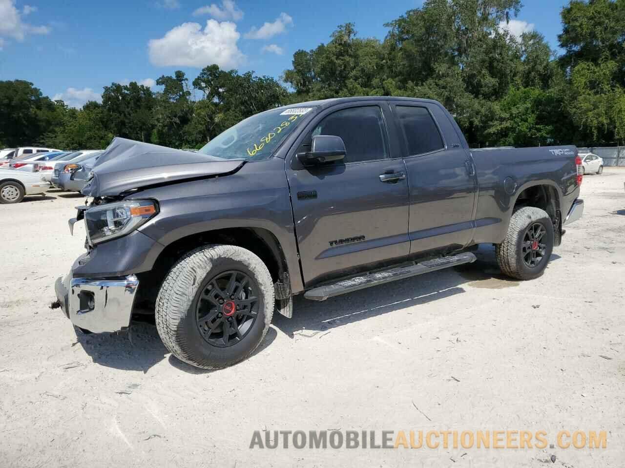 5TFRW5F15HX227139 TOYOTA TUNDRA 2017