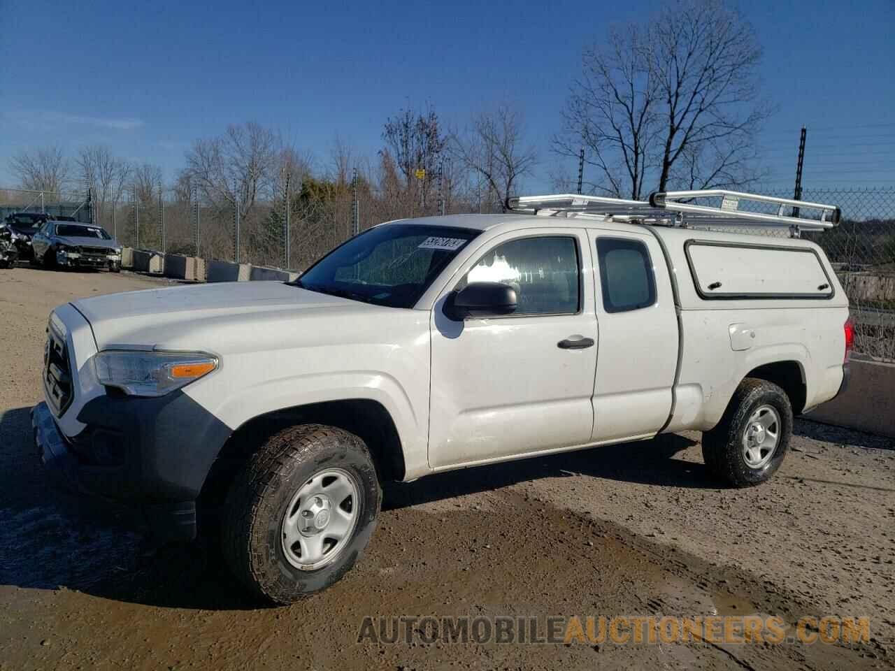 5TFRX5GN1HX088206 TOYOTA TACOMA 2017