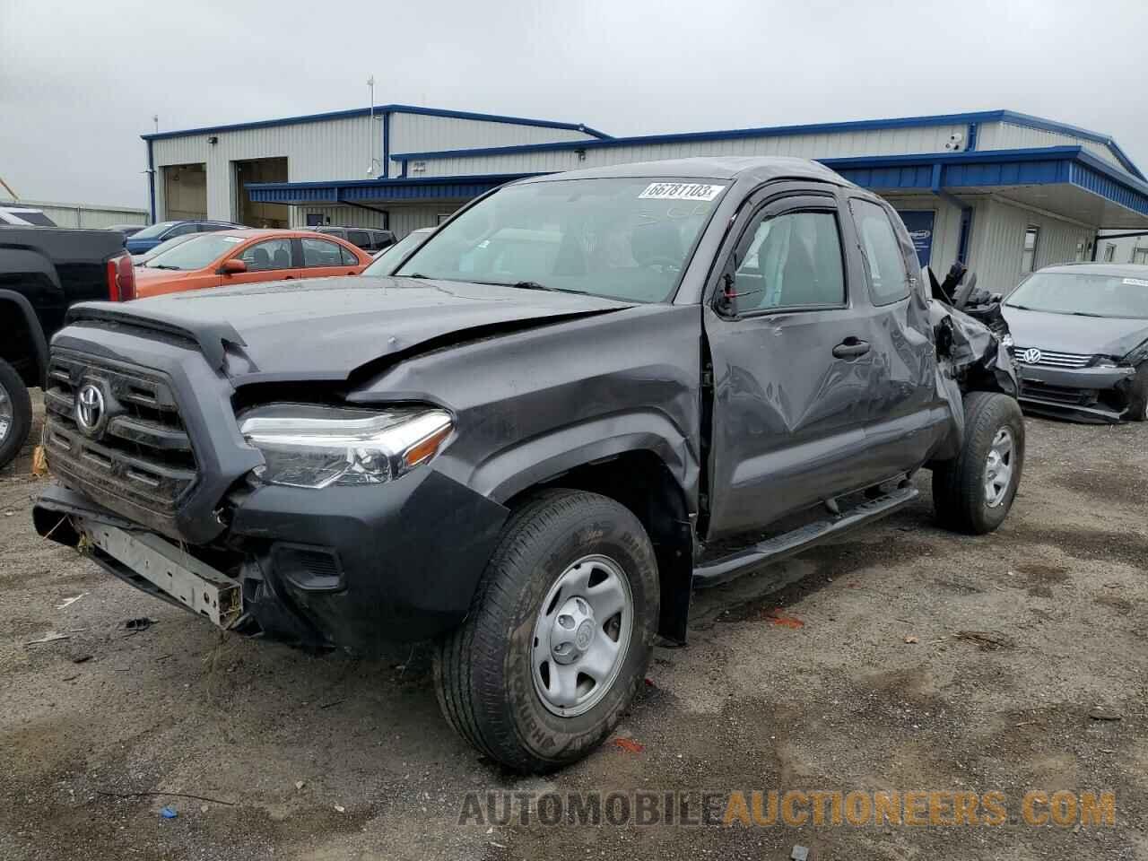 5TFRX5GN2HX080096 TOYOTA TACOMA 2017