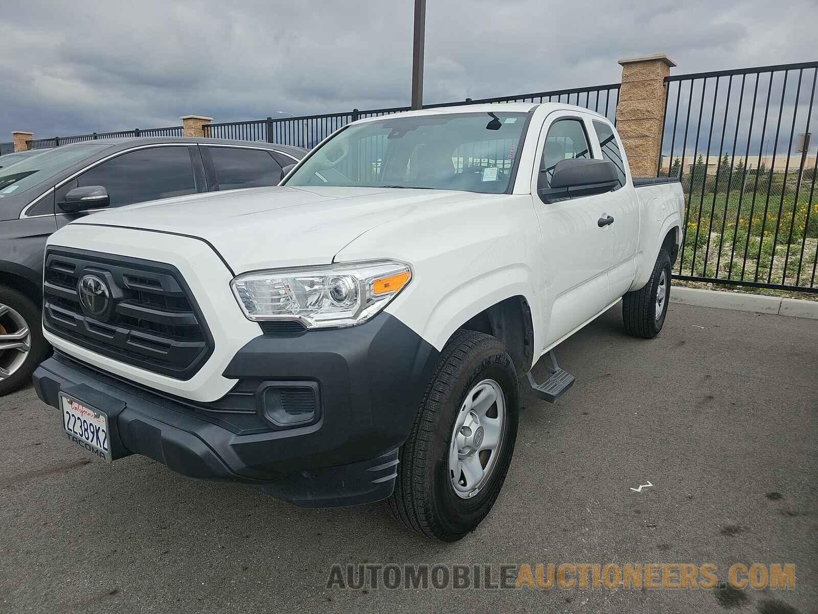 5TFRX5GN2JX107058 Toyota Tacoma 2018