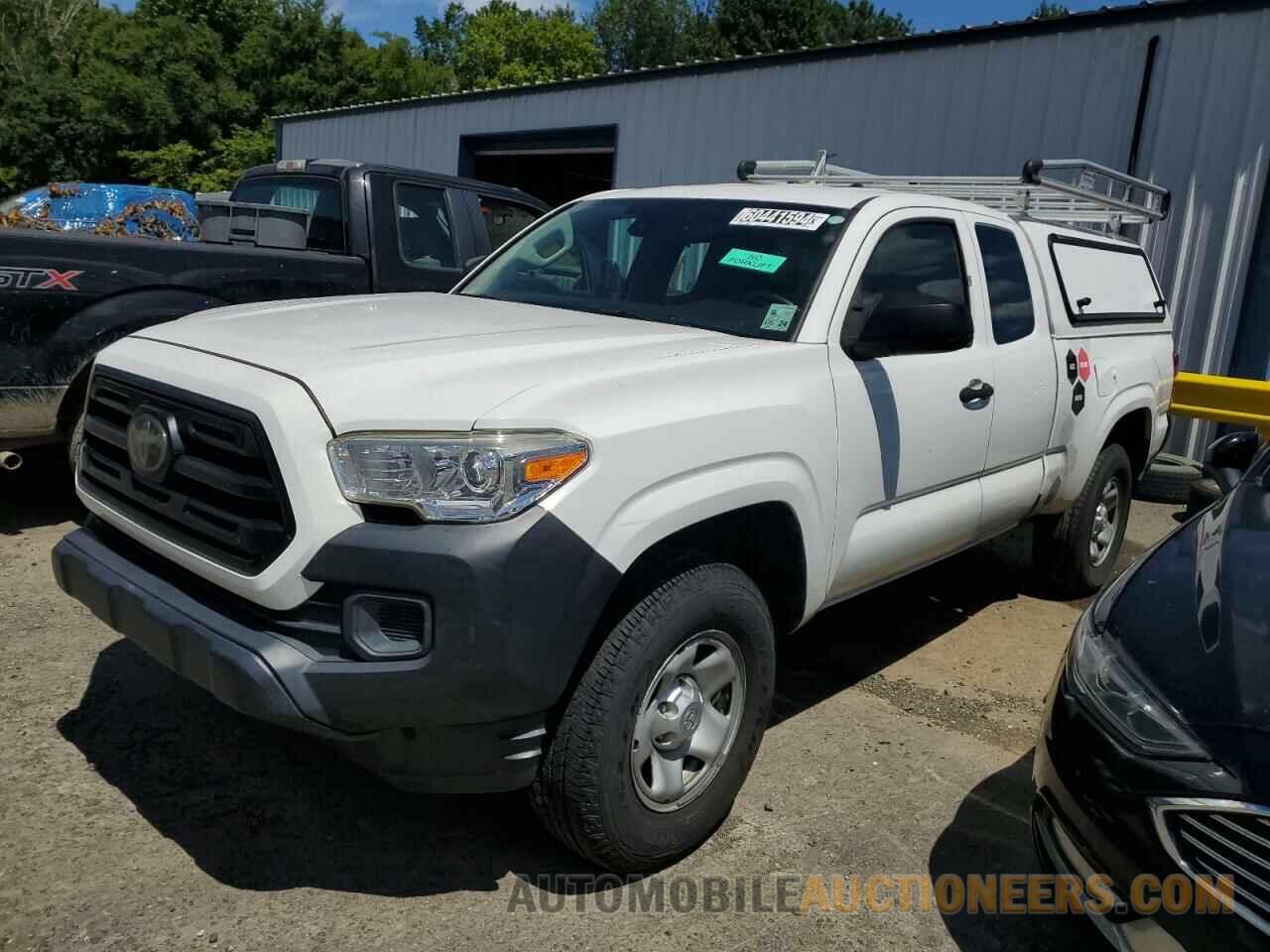 5TFRX5GN2JX108260 TOYOTA TACOMA 2018