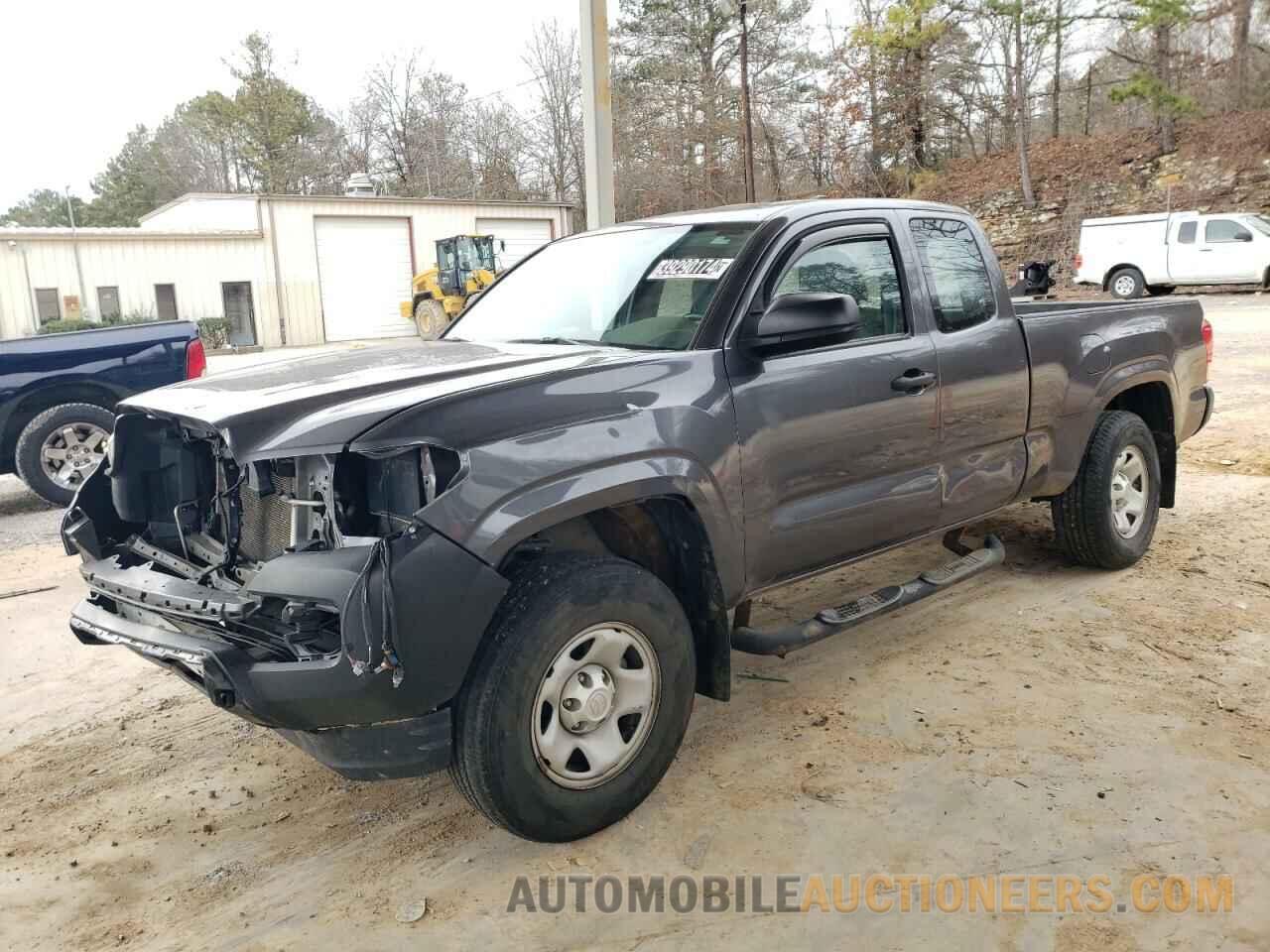 5TFRX5GN3HX077207 TOYOTA TACOMA 2017