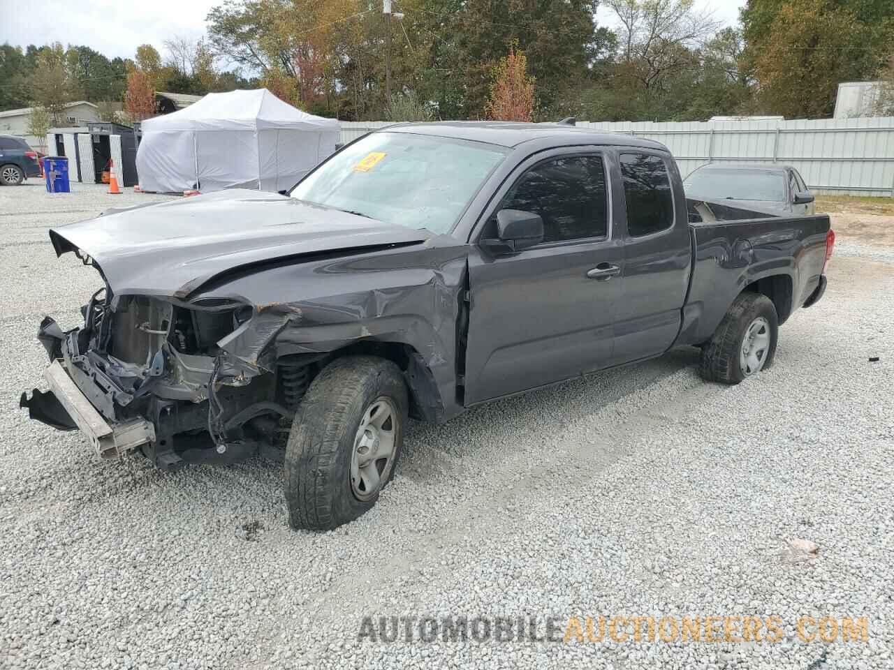 5TFRX5GN3HX081855 TOYOTA TACOMA 2017