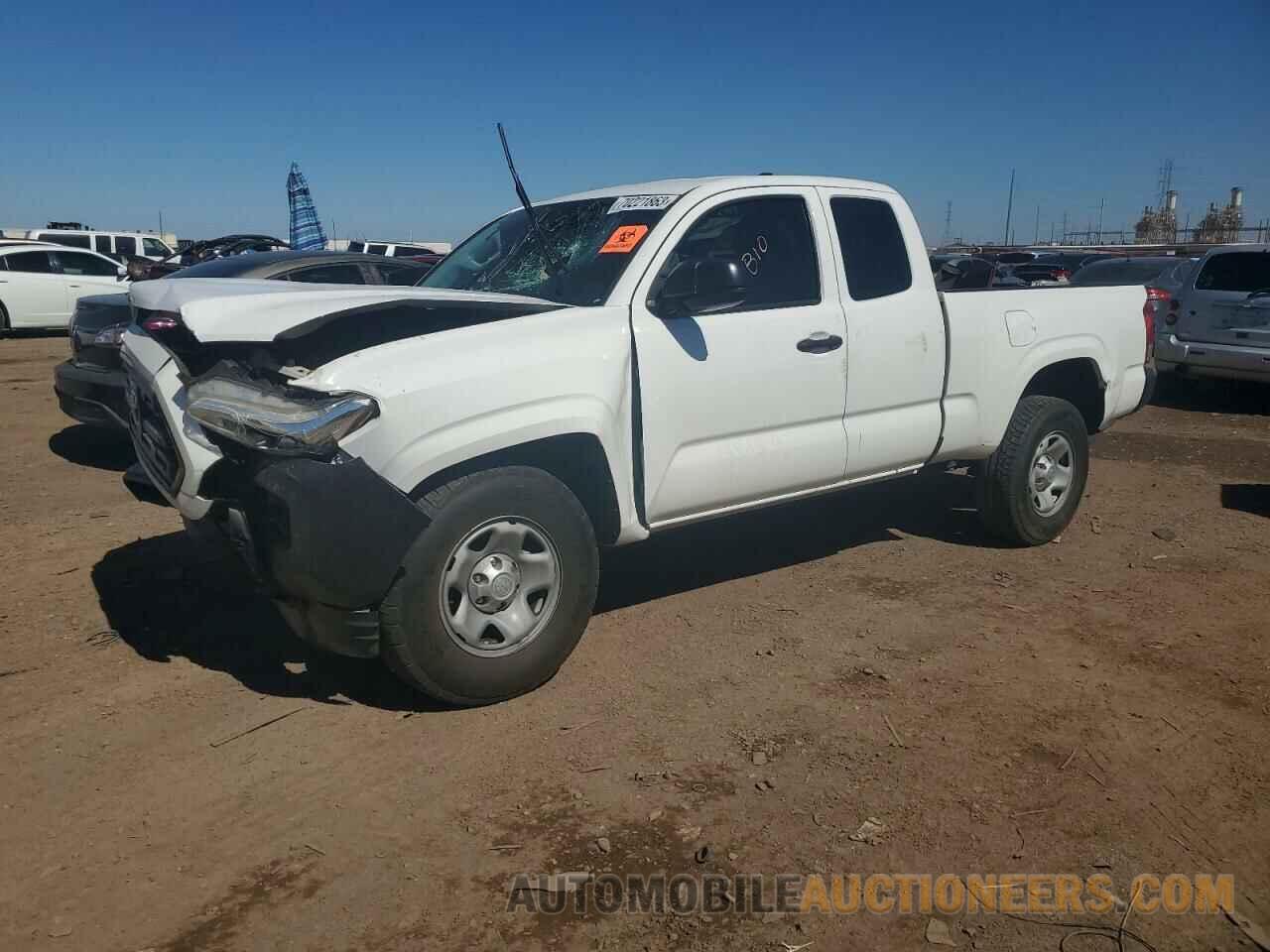 5TFRX5GN3HX083878 TOYOTA TACOMA 2017