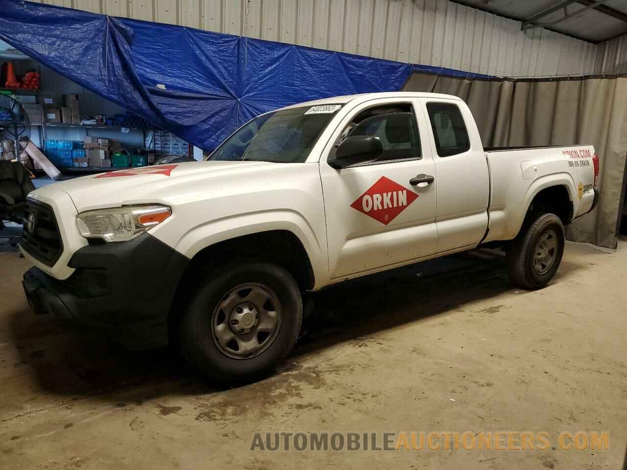 5TFRX5GN3HX085842 TOYOTA TACOMA 2017