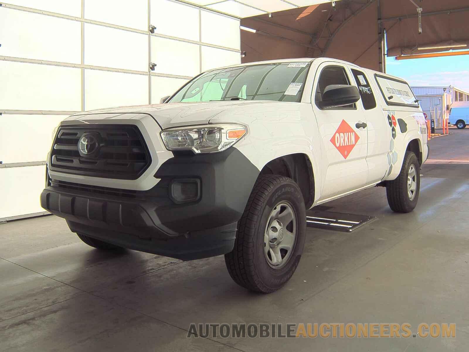 5TFRX5GN3JX121647 Toyota Tacoma 2018