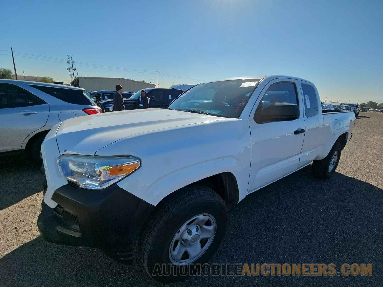 5TFRX5GN4GX060429 Toyota Tacoma 2016