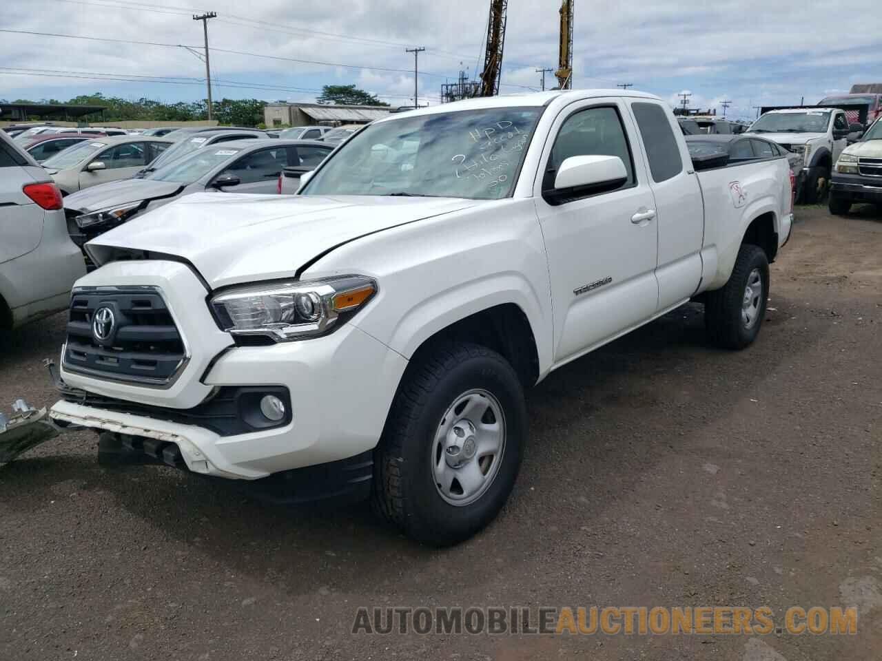 5TFRX5GN4HX083212 TOYOTA TACOMA 2017