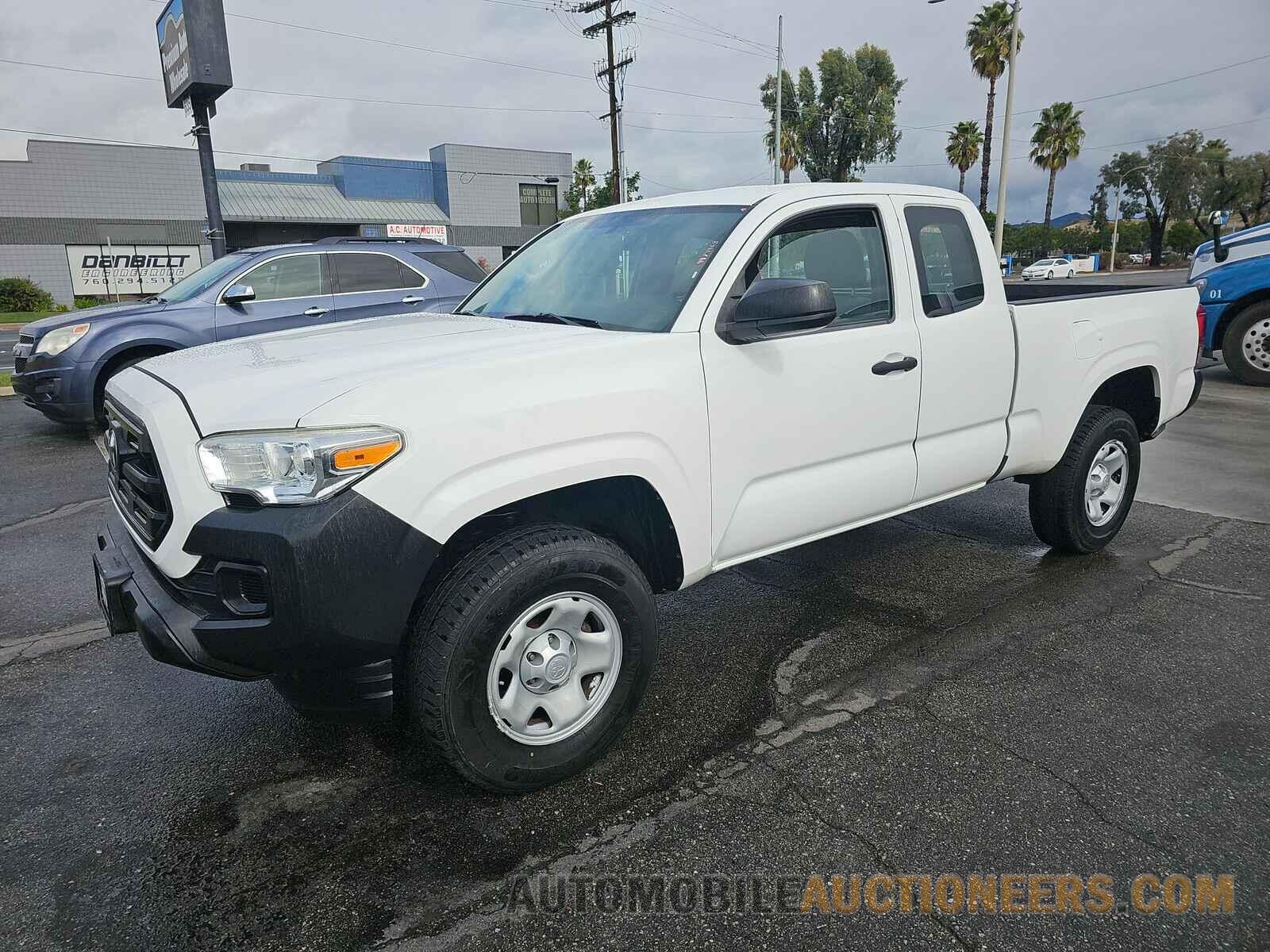 5TFRX5GN5GX072685 Toyota Tacoma 2016