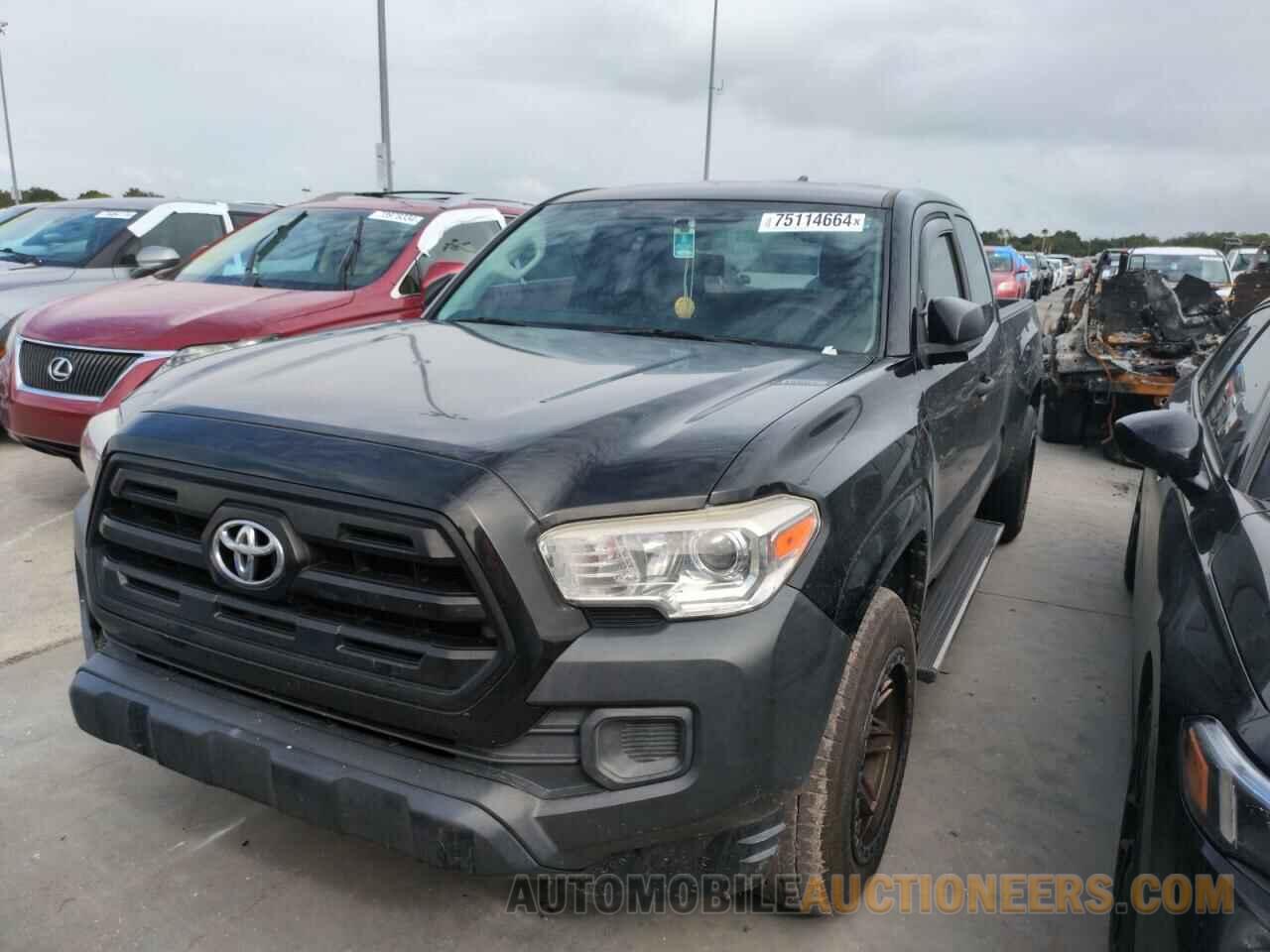 5TFRX5GN5HX092064 TOYOTA TACOMA 2017