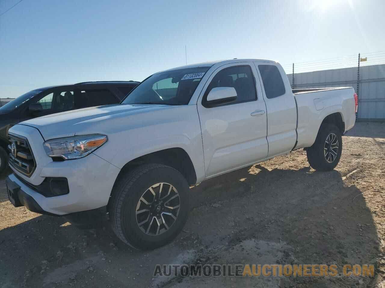 5TFRX5GN6HX081882 TOYOTA TACOMA 2017