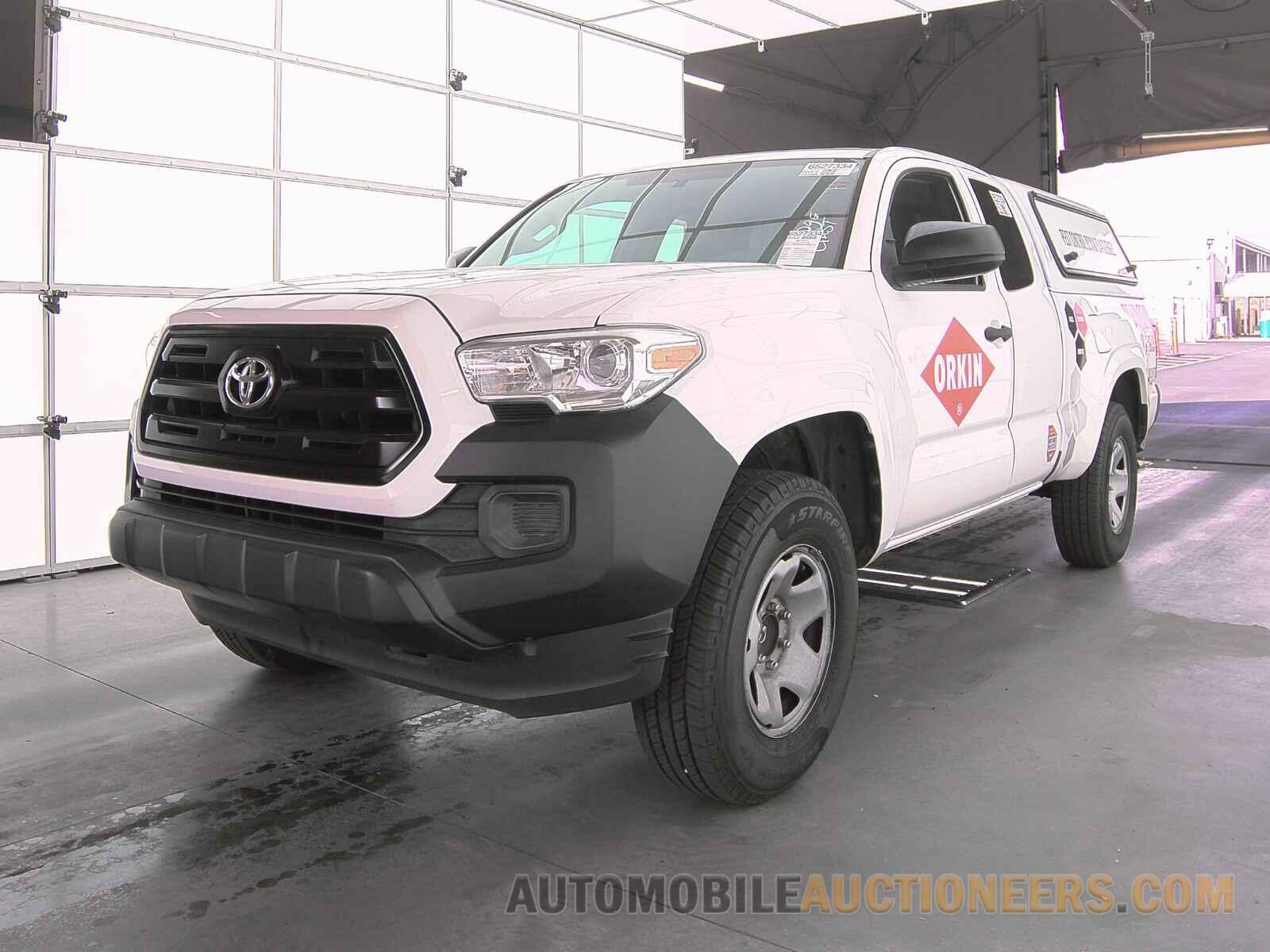 5TFRX5GN6HX084314 Toyota Tacoma 2017