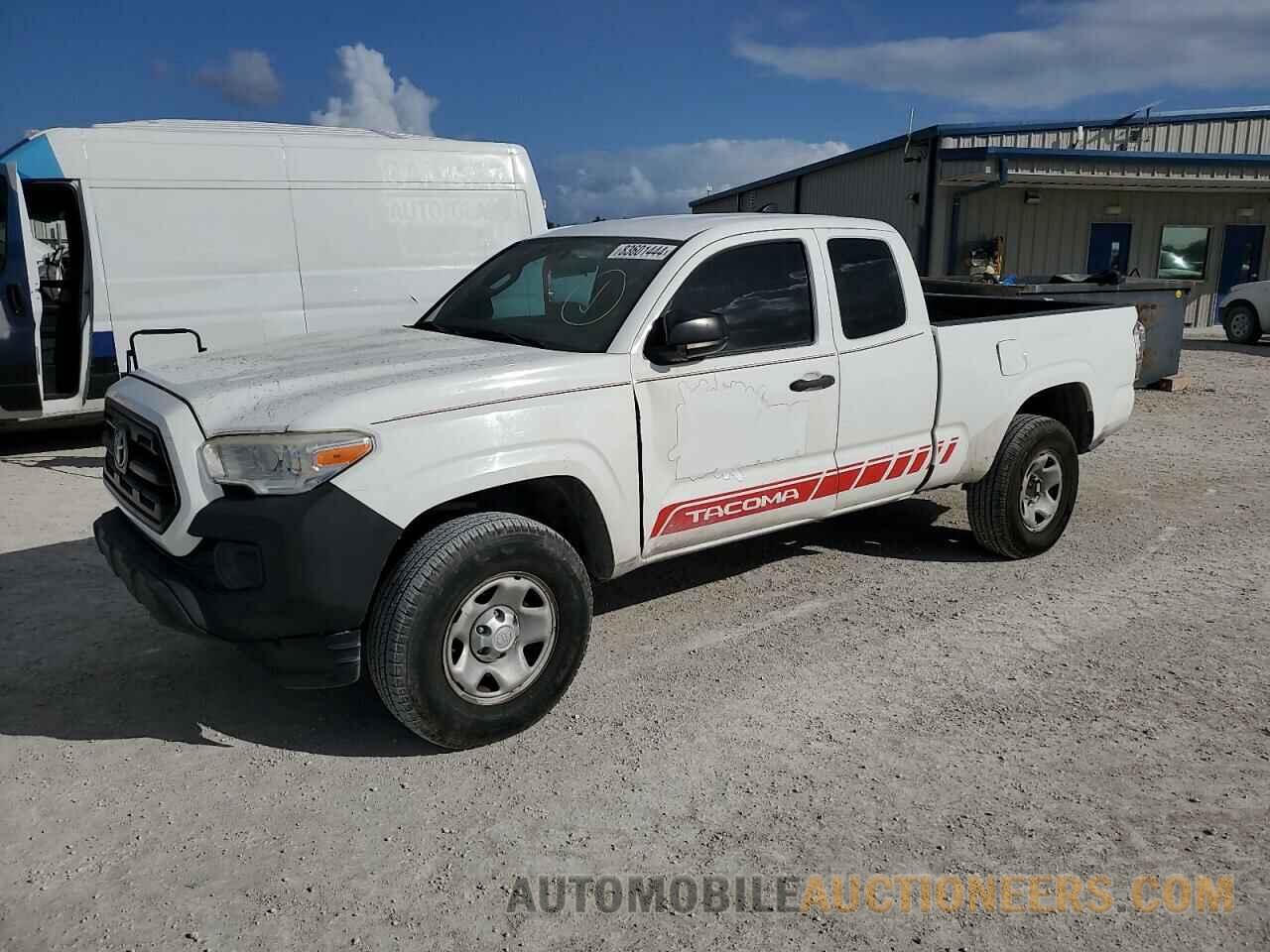 5TFRX5GN7HX093667 TOYOTA TACOMA 2017