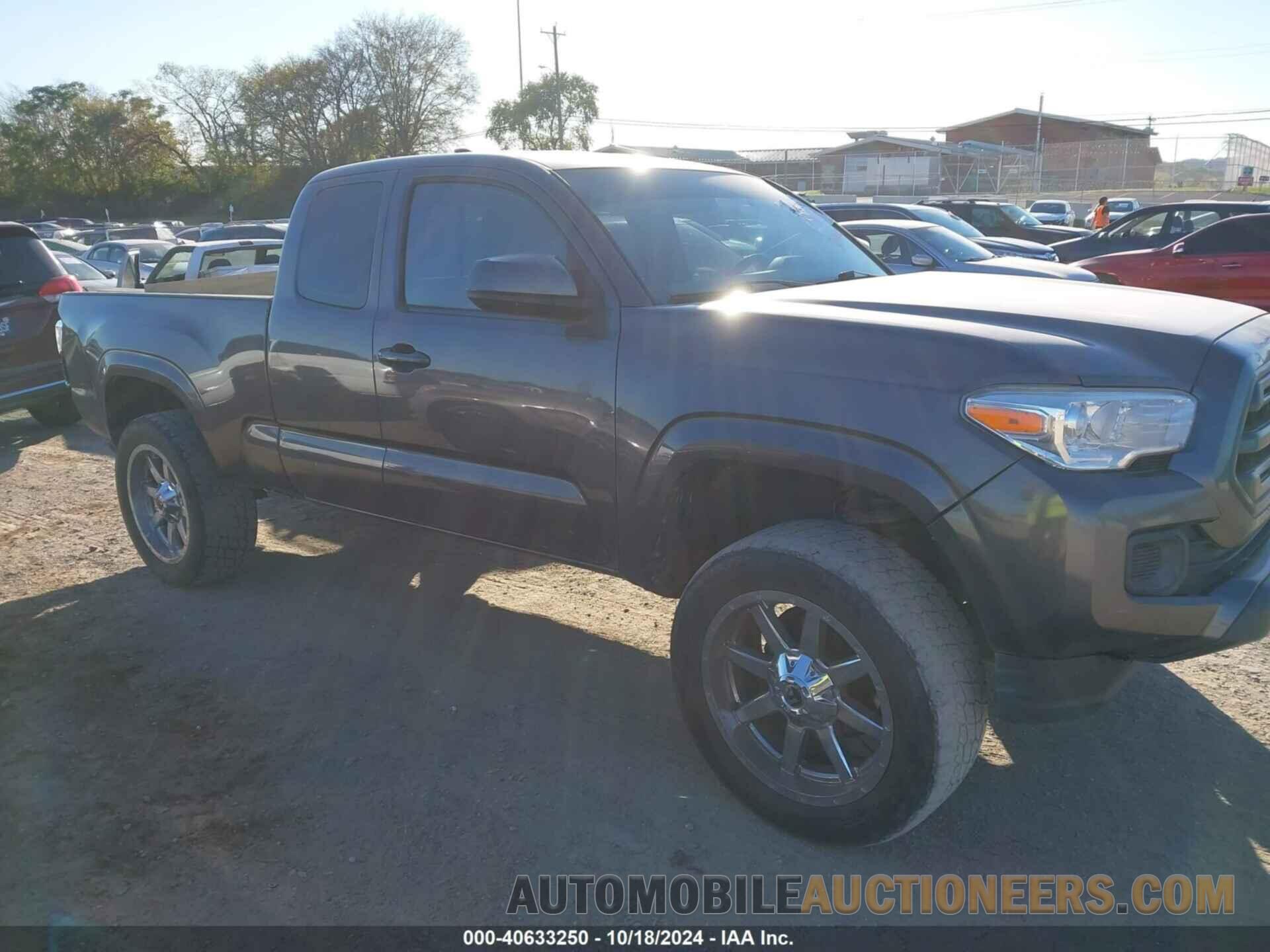 5TFRX5GN7HX100813 TOYOTA TACOMA 2017