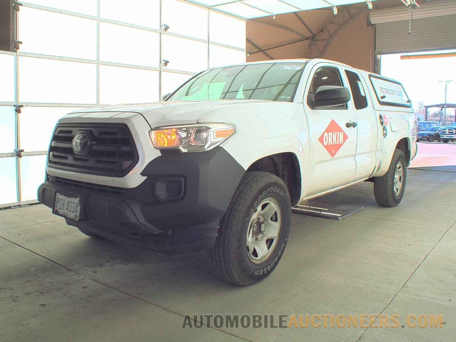 5TFRX5GN7JX105046 Toyota Tacoma 2018