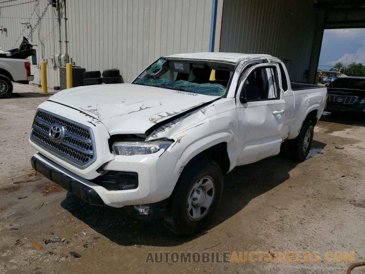 5TFRX5GN8HX081561 TOYOTA TACOMA 2017