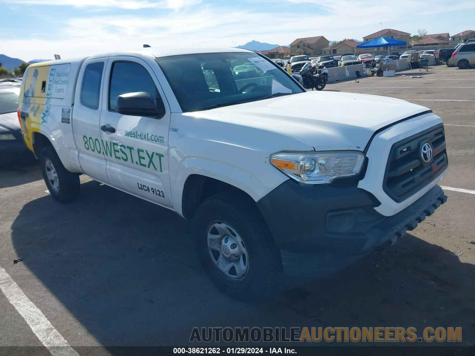 5TFRX5GN8HX082435 TOYOTA TACOMA 2017