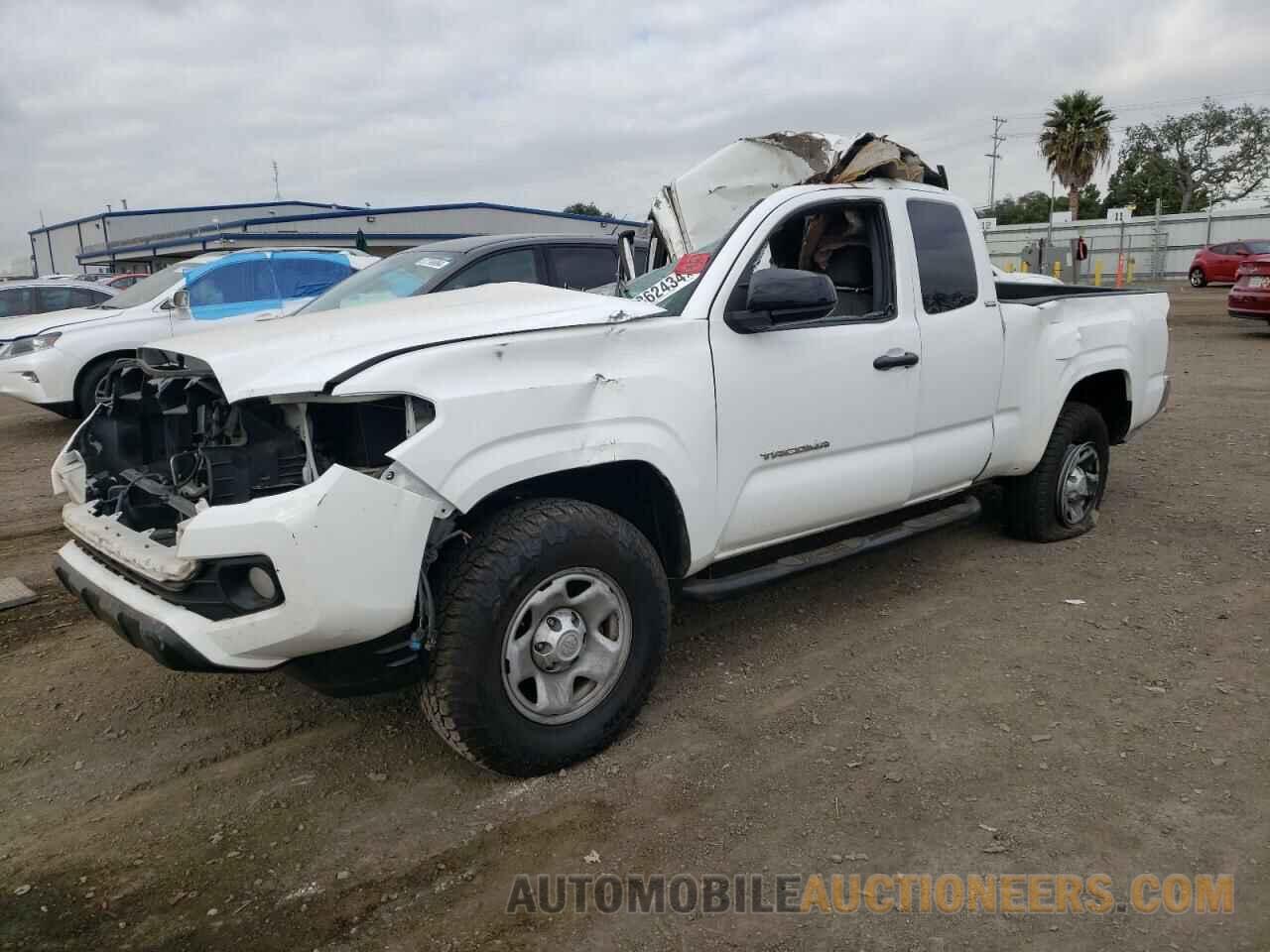 5TFRX5GN9HX076370 TOYOTA TACOMA 2017