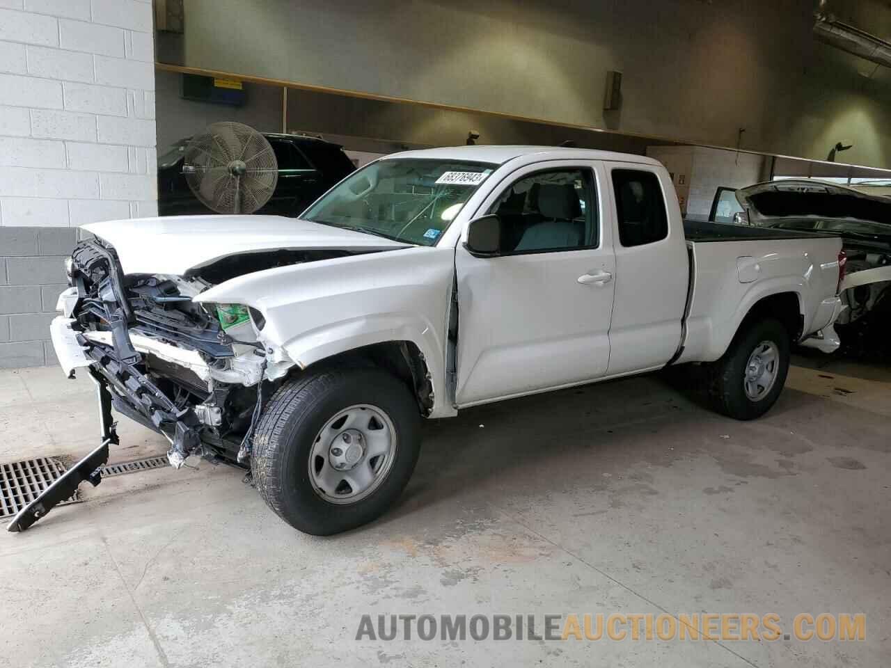 5TFRX5GN9HX078572 TOYOTA TACOMA 2017